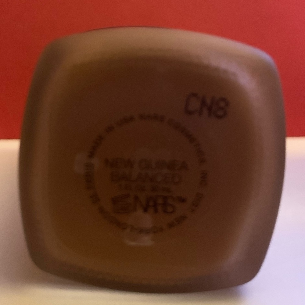 NARS balanced foundation - Picture 3 of 3